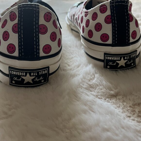 Converse All Star Chuck Taylor Low Smiley Sneakers - Picture 5 of 6